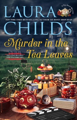 Murder in the Tea Leaves (A Tea Shop Mystery)